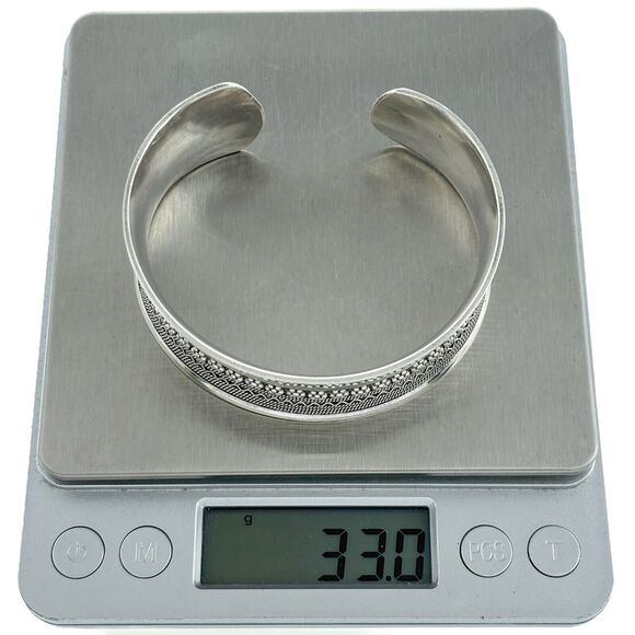 Vintage Silver Tone Textured Floral Detail Cuff Bracelet 7.25" - Picture 9 of 9